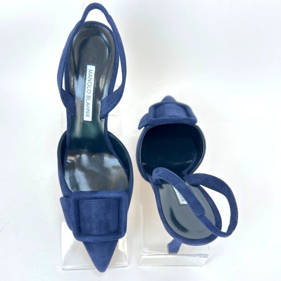 Manolo Blahnik Maysli Navy Blue Suede Buckle Slingback Pumps Size 38.5 - Picture 1 of 12